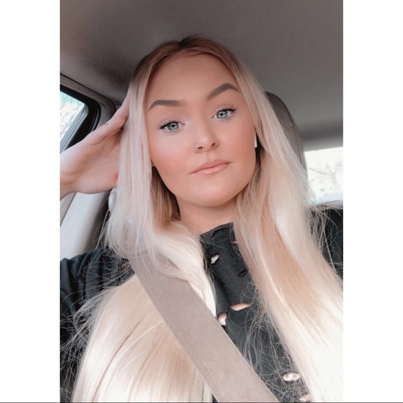 Meet your Posher, Kass - Picture 2 of 4